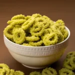 Kerala Rice Flour Murukku, Paalak - Image 3